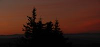 089 die alpen mit dramatischem rot
